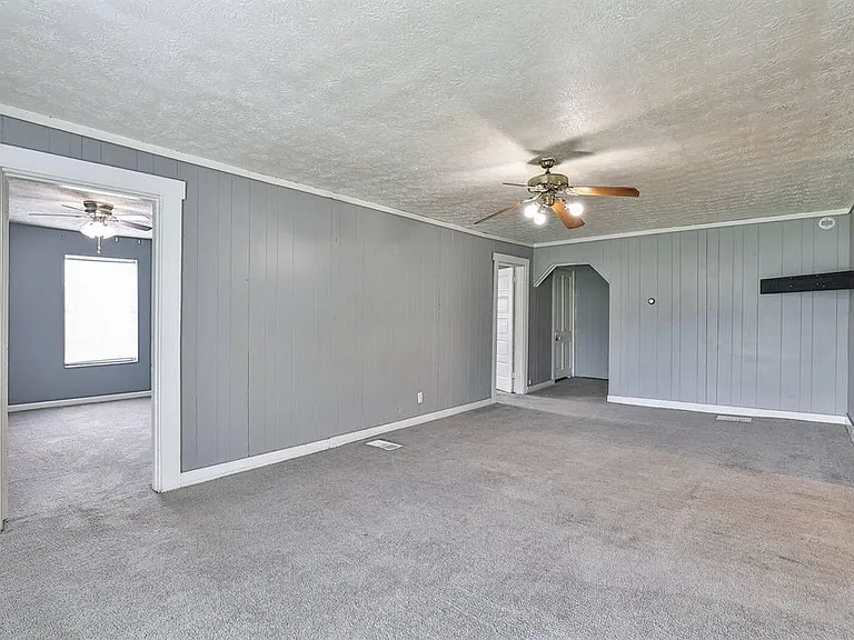 976 Kenton Station Rd #1 — Photo 7