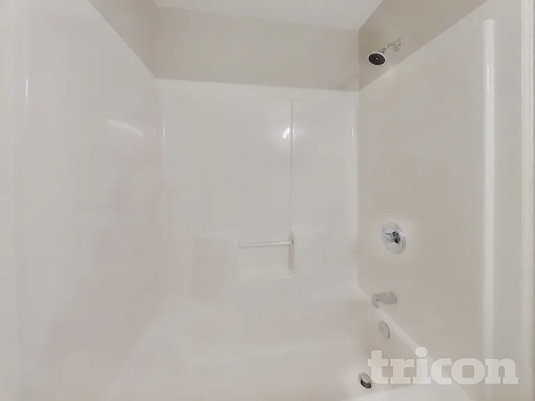 373 Adams Lake Dr — Photo 15