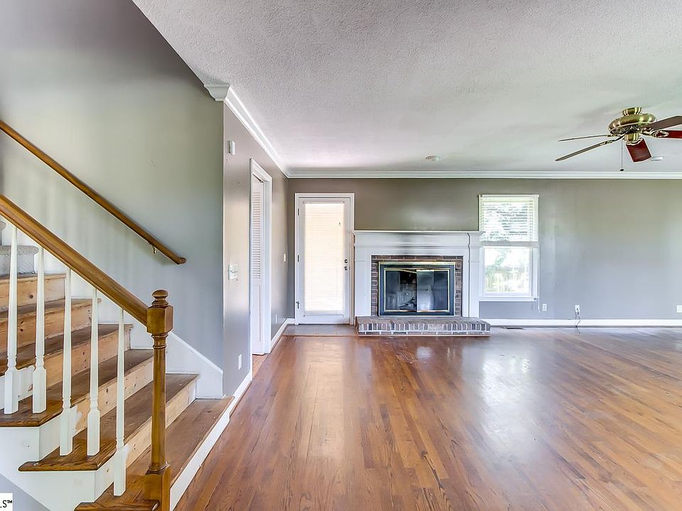 108 Oak Grove Lake Rd, Greenville, SC 29615 Zillow