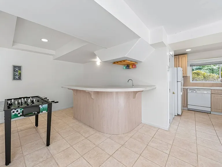 12 Douglas Ct — Photo 15