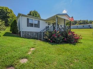 213 Jarrell Dr, Bluff City, TN 37618
