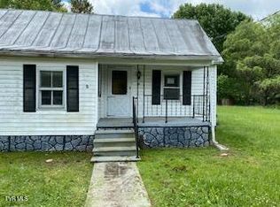 242 Rambling Ln, Bluff City, TN 37618