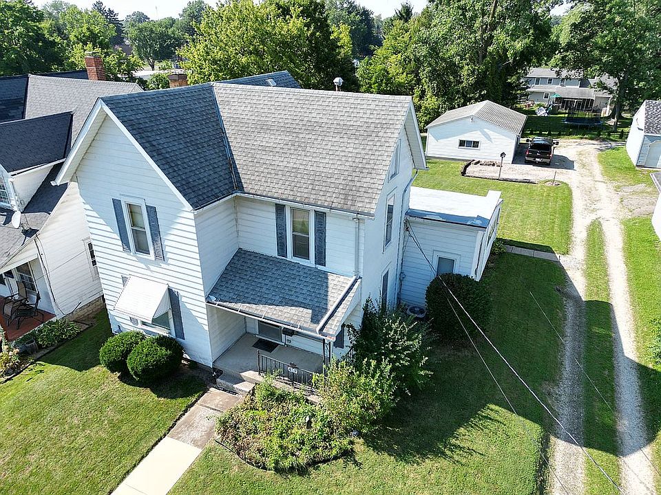 1st image of 452 Sherman St