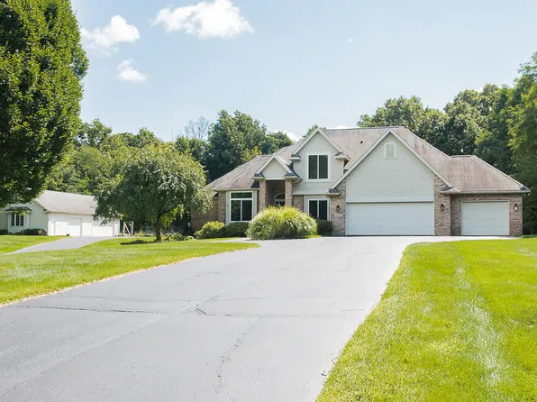 8035 Glenwynd Dr, Kalamazoo, MI 49009