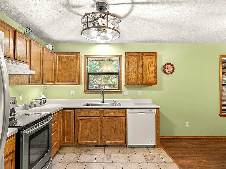 3957 W Wayland St — Photo 25