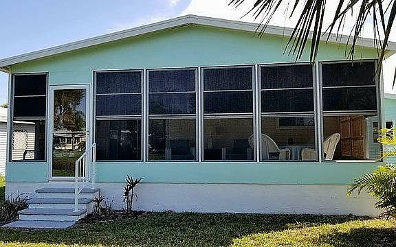 3rd image of 299 Morristown Cay