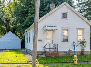 43 Ernst St, Rochester, NY 14621