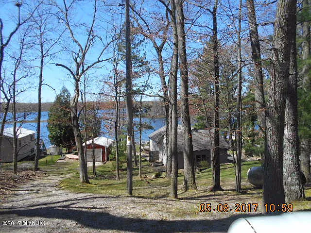 7201 N Poplar Rd photo 1