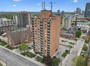 64 Benton St #906, Kitchener, ON N2G 4L9