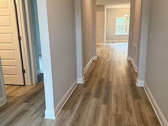 3rd image of 1652 Slate Dr