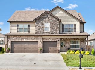 1606 Raven Rd, Clarksville, TN 37042