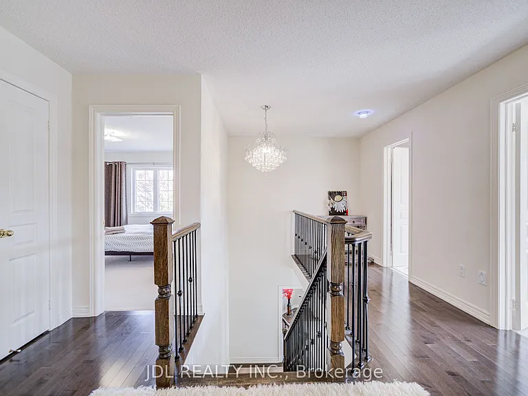 1139 Cenotaph Blvd — Photo 26