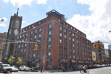 Rented by Lisa Management