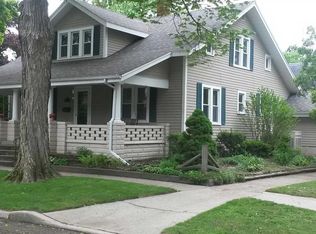 229 W 8th St, Rochester, IN 46975