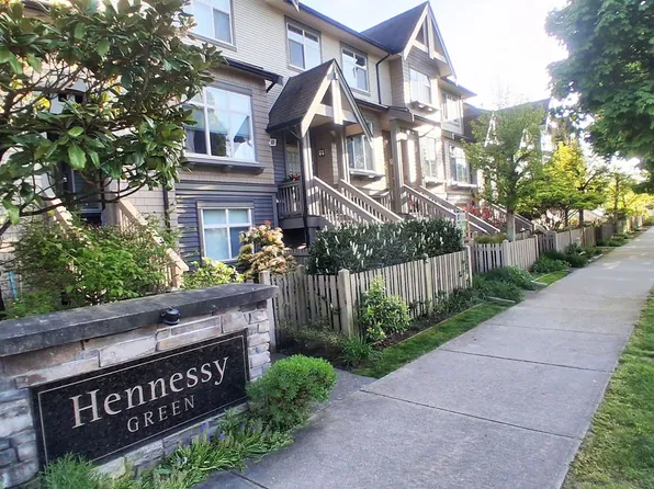 9800 Odlin Rd #2, Richmond, BC V6X 0C2