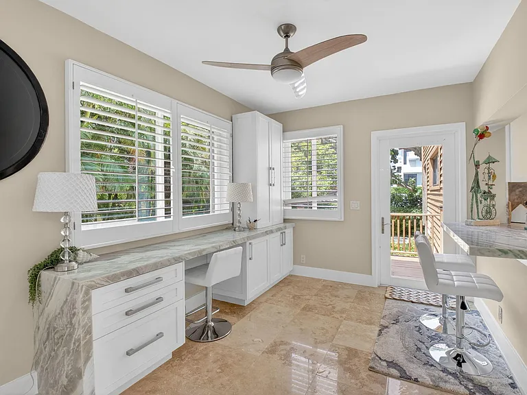 122 Andrews Ave — Photo 24