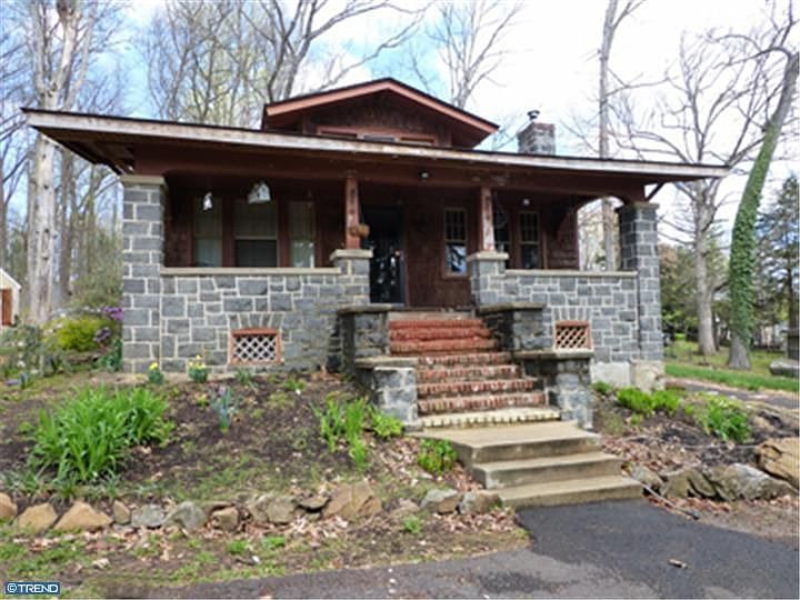 Home for Sale in SPRING MOUNT, PA $149,900