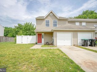 92 Highmeadows Dr, Sicklerville, NJ 08081