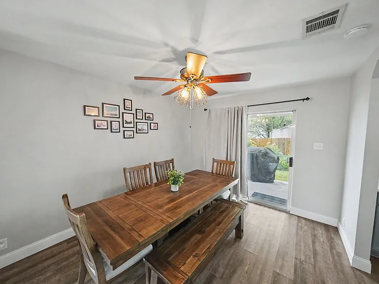 12410 Tallow Cir — Photo 11