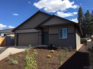 698 SE Reed Market Rd, Bend, OR 97702