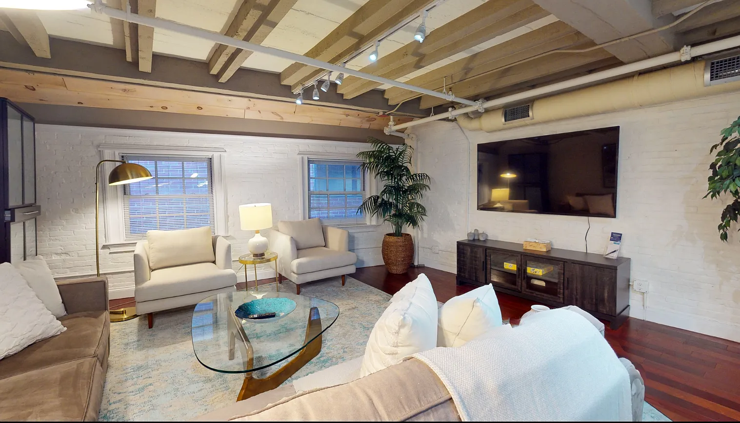 1 bed, 1.5 bath, 1200 sqft, $7,350 — Photo 1