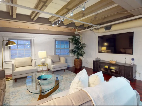 15 Union St #4, Boston, MA 02108