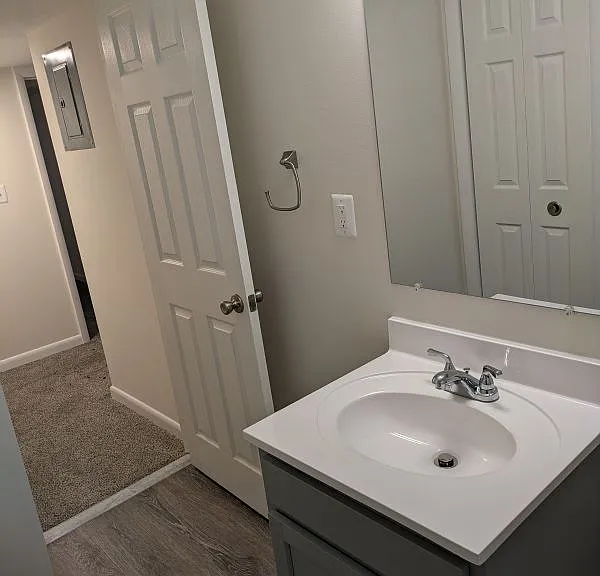 Aquahart Manor — Photo 34
