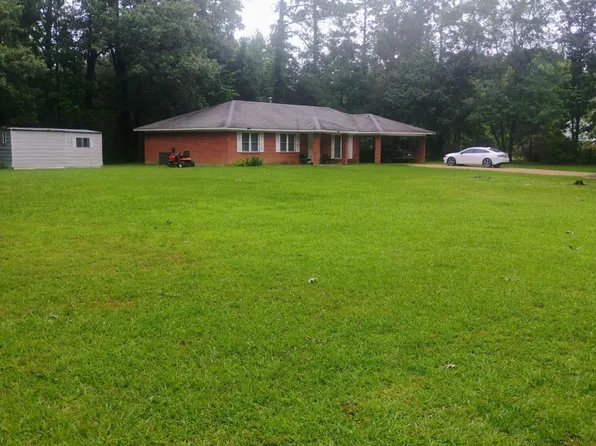 76 Cranfield Rd, Roxie, MS 39661