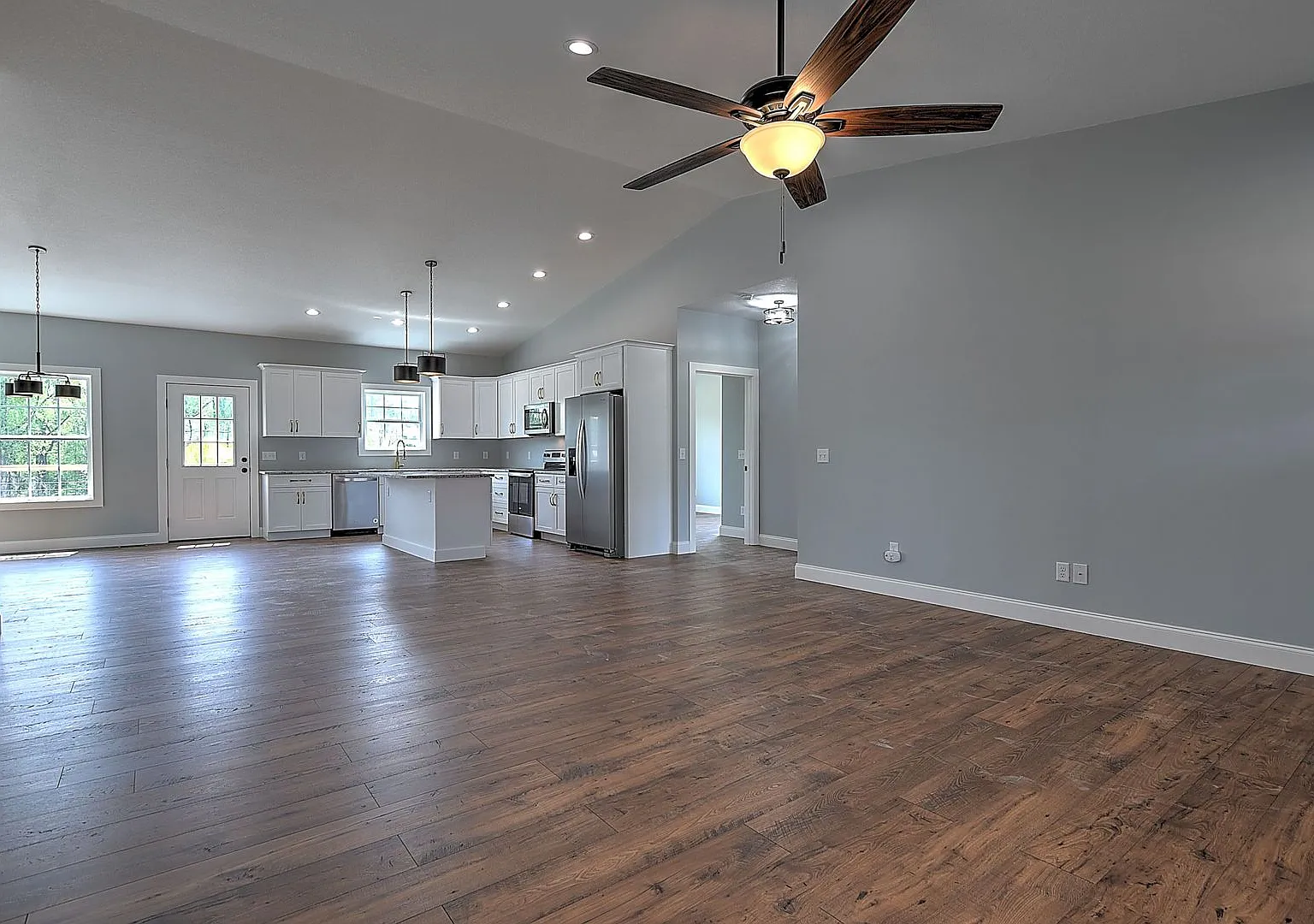 233 Mayor Ave. — Photo 4
