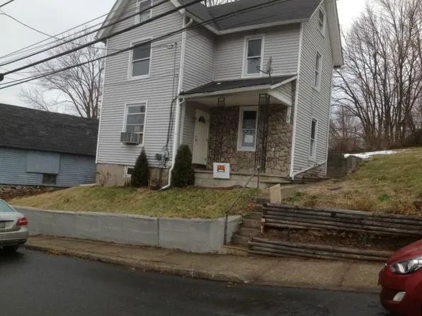27 Kline St, Bangor, PA 18013