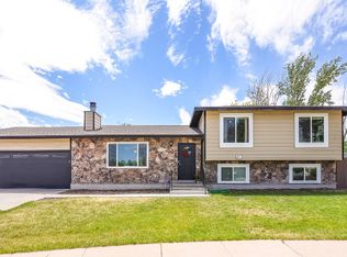 3527 W Schorr Dr, West Jordan, UT 84084