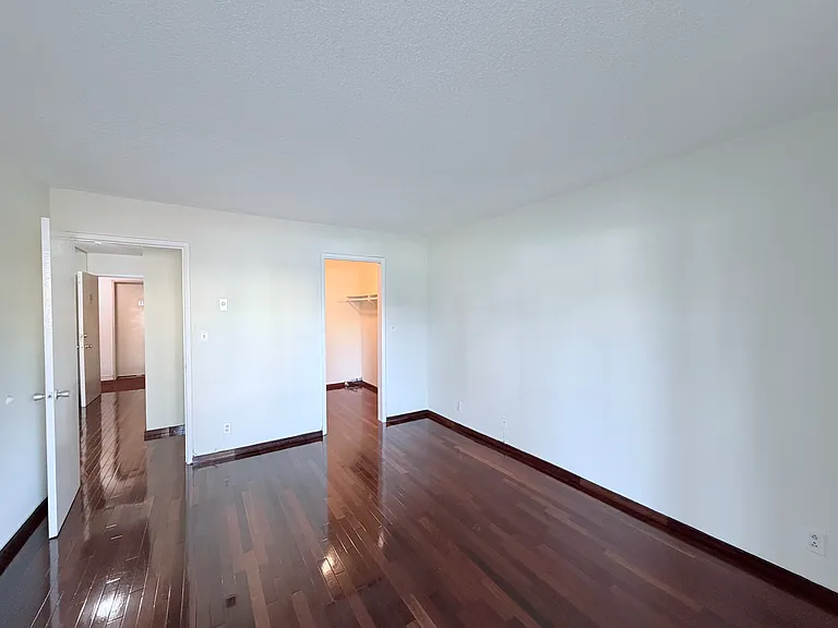 Unit 116 Bedroom