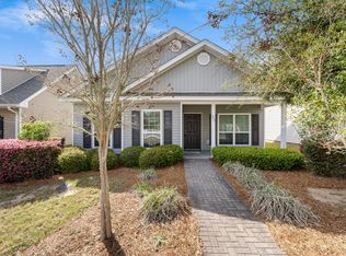 246 Nelly St, Freeport, FL 32439