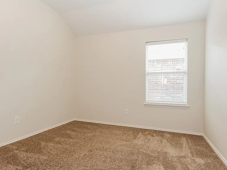 6229 Chalk Hollow Dr — Photo 10