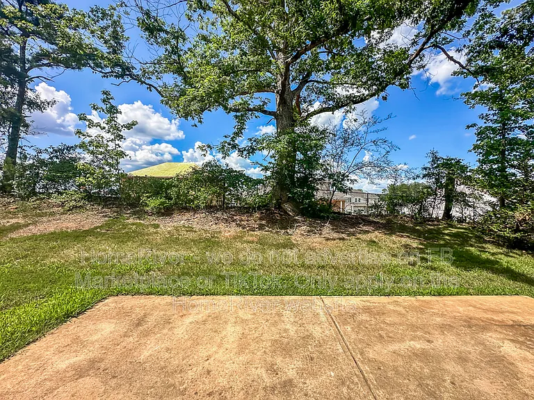 196 Daisy Cir — Photo 23