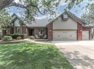 2533 N Green Meadow Cir, Wichita, KS 67205