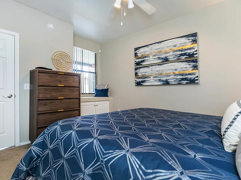 2c2 1140 SQFT 2 Bed 2 Bath