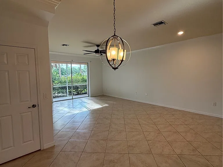 10020 Via Colomba Cir — Photo 10