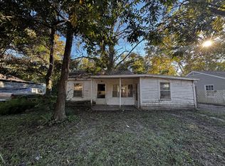 407 S Park Dr, Springhill, LA 71075