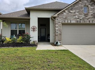 1512 Fairway Dr, Westlake, LA 70669