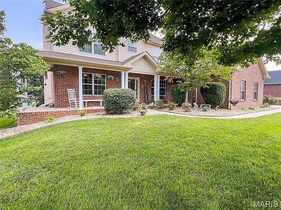 3rd image of 1524 Caleb Ct