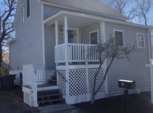 18 Leland Ave, Warwick, RI 02889