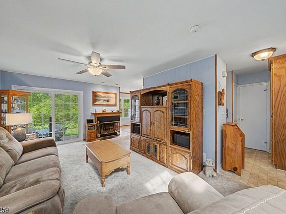 4th image of 3 Weatherhill Rd