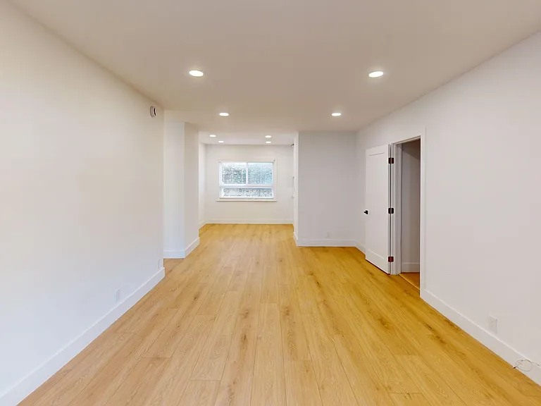 Welcome Home || Newly Upgraded WeHo Apt || 943 Gardner — Photo 3