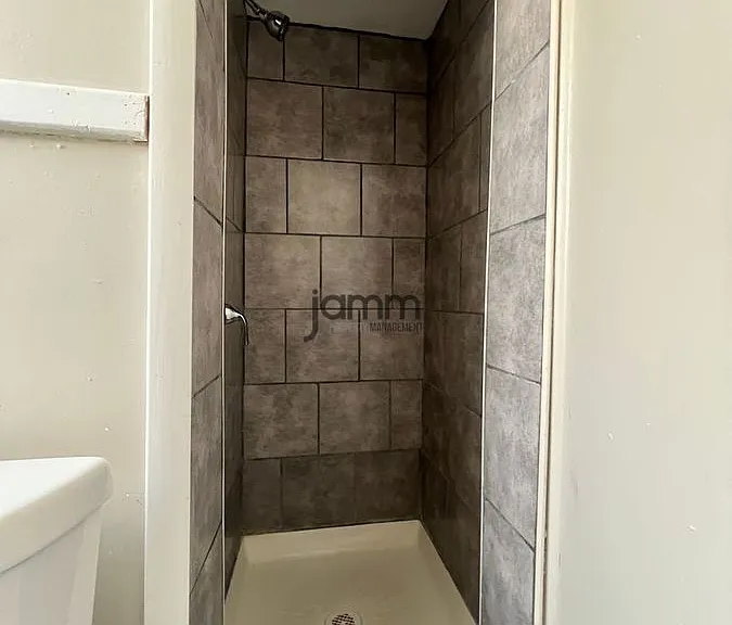 2181 Edgewood Rd #3 — Photo 12