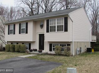 8109 Mountain View Cir, Pasadena, MD 21122