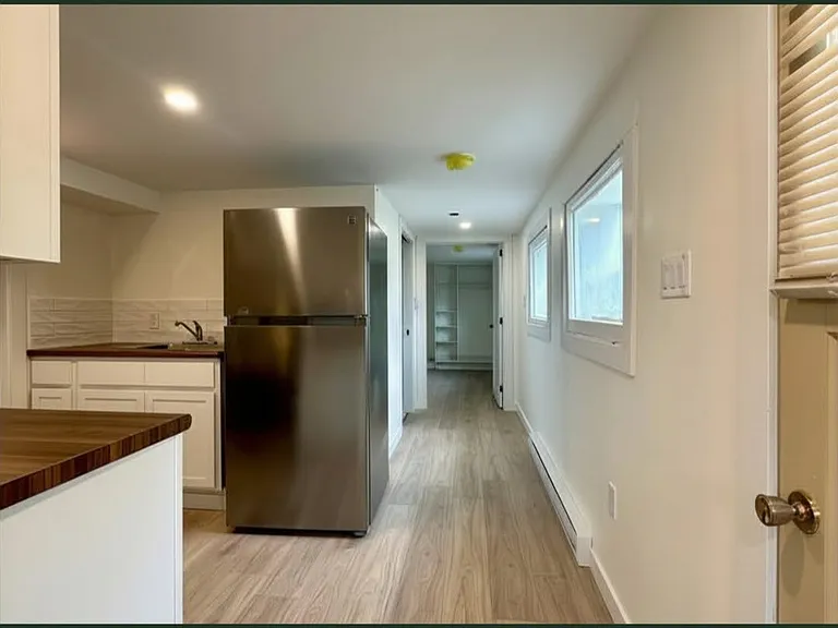 24 Maple St #A — Photo 7