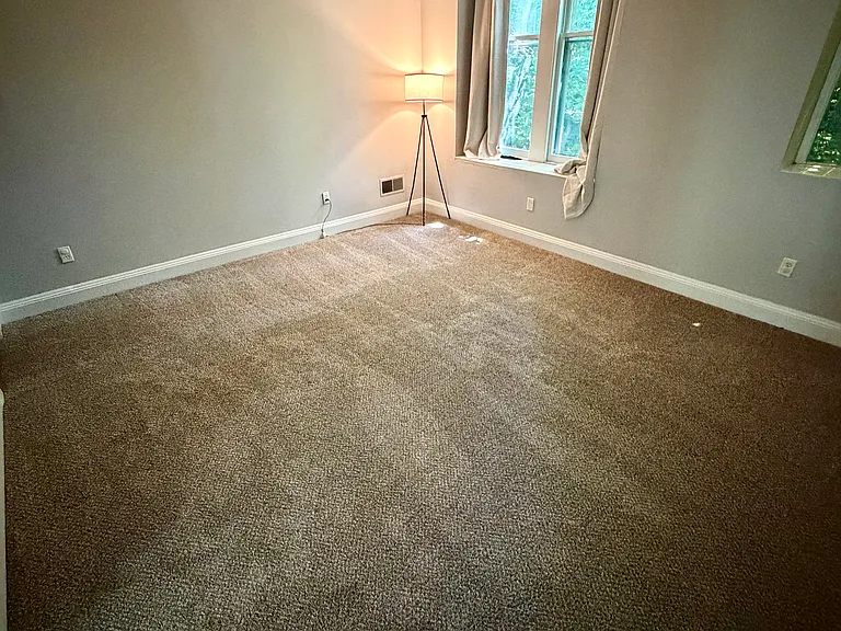 2140 Saint James Ave #3 — Photo 6