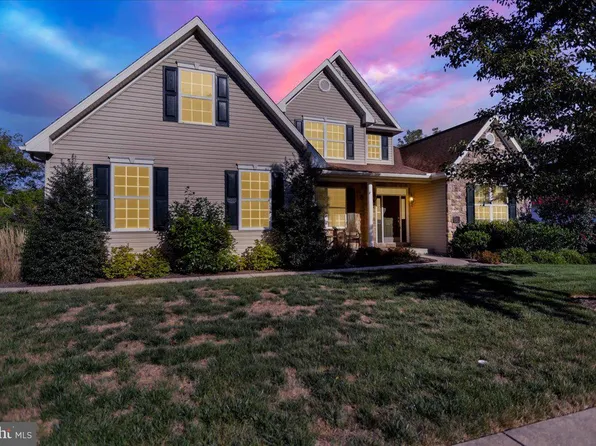 25 Harry Ave, Reading, PA 19607