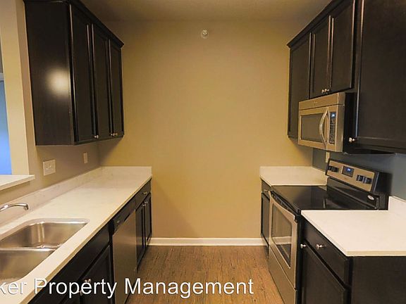 3rd image of 4619 Todd Dr Unit 106